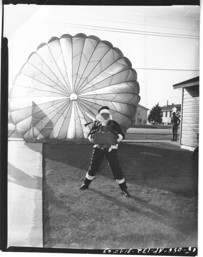 Christmas in Uniform - image 13